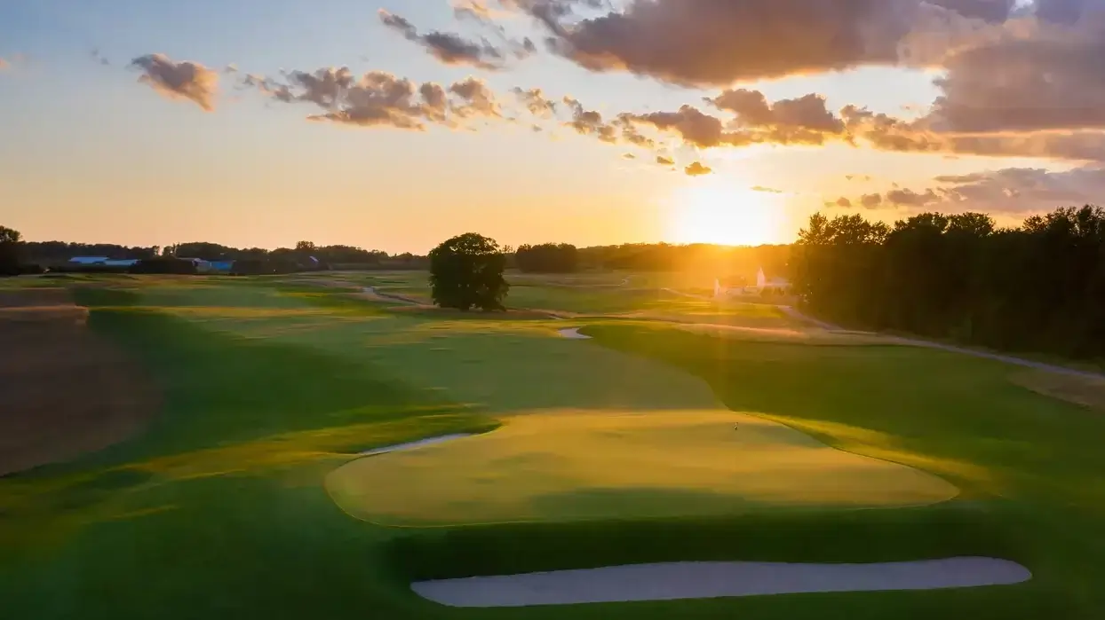 Arcadia Bluffs Golf Club - Arcadia, MI